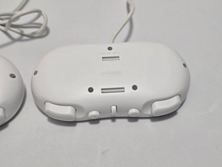 2 Nintendo Wii Oficial Mando Clasico - Blanco