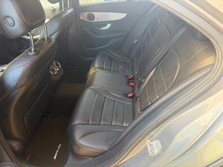 Mercedes-Benz Clase C 220d AMG LINE
