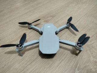 DJI Mini 4K casi nuevo + maletín ABS