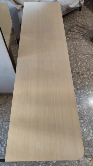 Escritorio madera con cajones