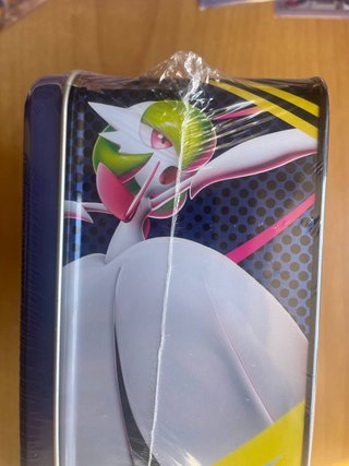 Pokemon Collector Chest Lucario Gardevoir Sealed