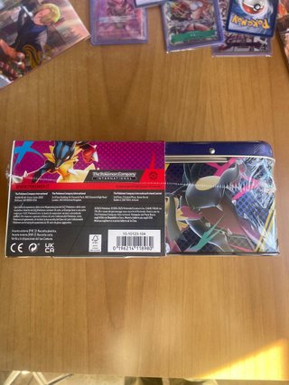 Pokemon Collector Chest Lucario Gardevoir Sealed