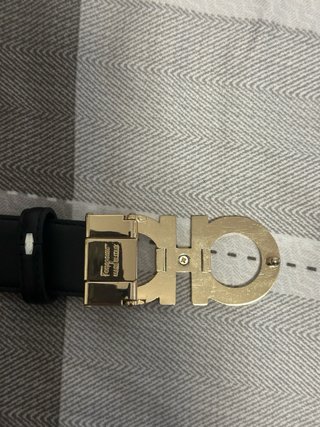 Cinturón LV x Ferragamo