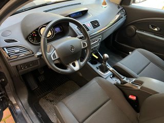 Renault Megane 2011 1.6 gasolina 110cv