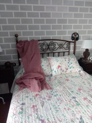 Colcha 135cm y cortinas