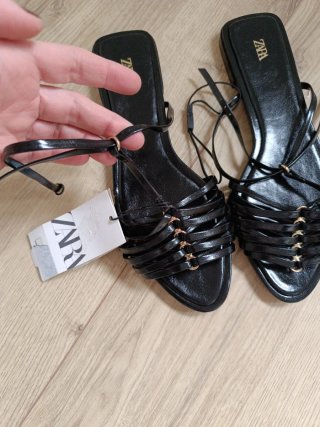 Sandalias Zara Planas Talla 40