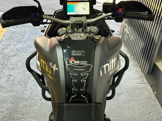 MITT TT 555