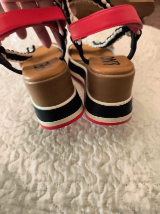 Sandalias Menbur Rojas y Blancas