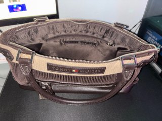 Bolso Tommy Hilfiger Marrón y Beige