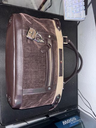 Bolso Tommy Hilfiger Marrón y Beige