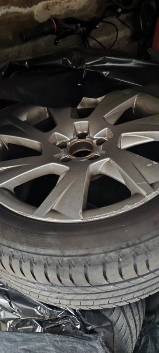 Llantas Audi 225/50/17  originales