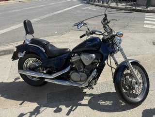 Honda VT600C Shadow Cruiser Moto