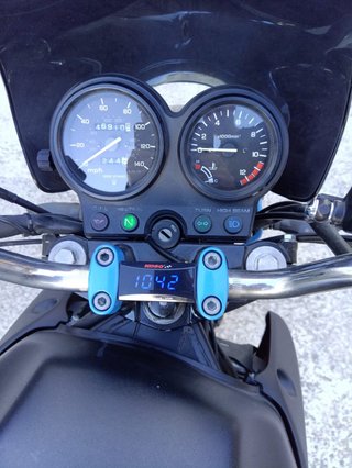 Honda CB500 1993 restaurada