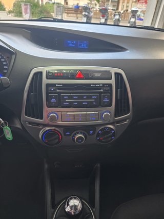 Hyundai i20 2014 con 126.000Km IMPECABLE!!!