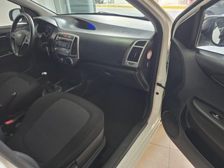 Hyundai i20 2014 con 126.000Km IMPECABLE!!!