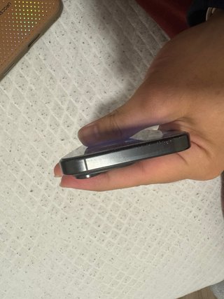 iPhone 16 Pro AppleCare+ hasta Dic 2026 batery 93%