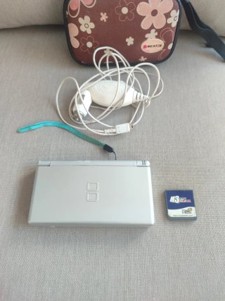 Nintendo DS Lite Rosa y Blanca