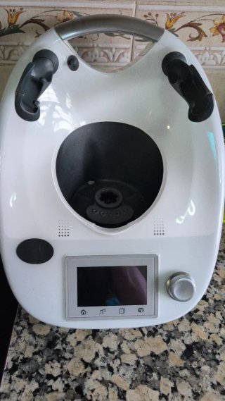 Thermomix TM5 en buen estado. Todas sus piezas
