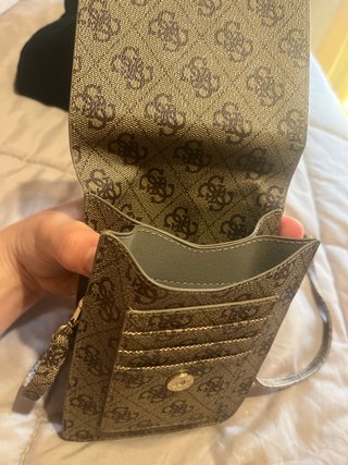 Riñonera Guess Monogram Marrón y Dorada