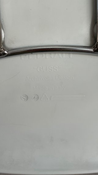 Silla Pedrali Gliss 921 Blanca y metálica