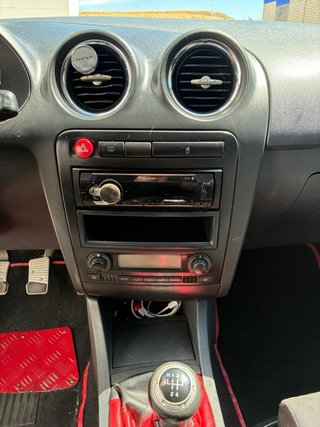SEAT Ibiza 2005