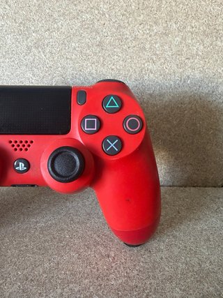 Mando PS4 Rojo con Joysticks Magnéticos