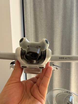 DJI Mini 4 Pro Fly More Combo