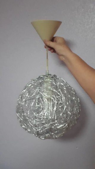 Lámpara de techo estructura metal y alambre plata