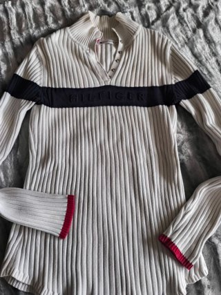 Jersey Tommy Hilfiger Blanco y Azul