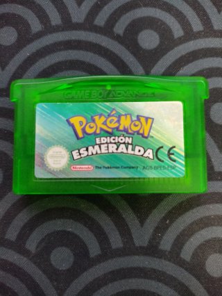 Pokémon Esmeralda Game Boy Advance