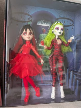 Monster High Skullector Lydia & Beetlejuice
