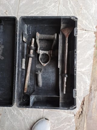 Caja de herramientas DEWALT, con puntero y maneral