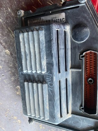 Centralita ECU Jeep Grand Cherokee 2.5 TD