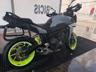YAMAHA MT-09 TRACER
