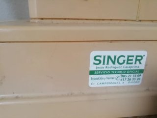 Máquina de coser Singer 7145