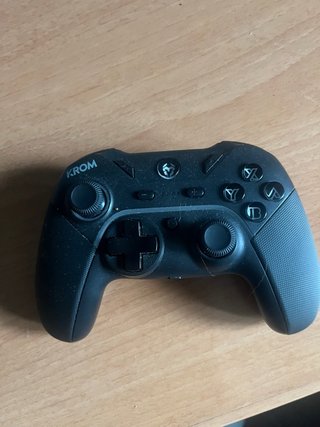 Mando Krom Negro