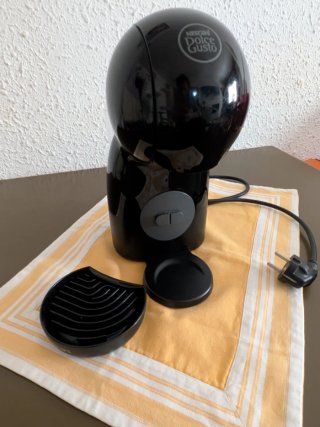 Cafetera Nescafé Dolce Gusto Krups - color negro