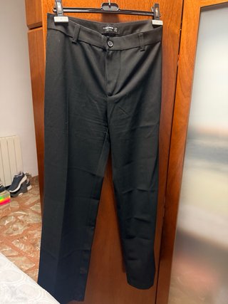 Pantalón de traje recto negro