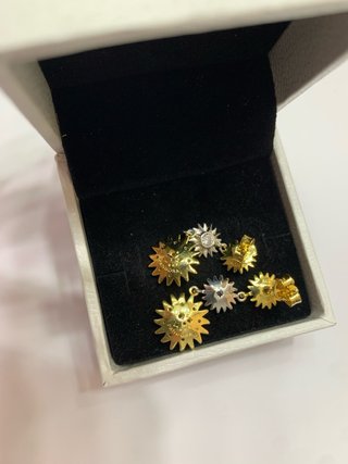 Pendientes Sol dorad y Plata pandora con caja