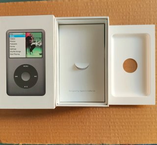 iPod Classic 6ª Gen 120GB con caja