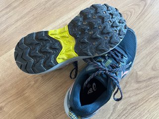 Asics Gel-Venture 9 T36 Negro/Rosa