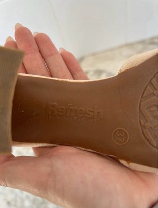 Zapato punta tacón