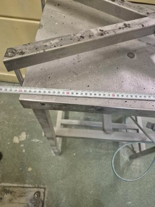 Mesa acero inox con prensa neumática