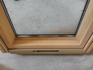 Ventana Velux Madera