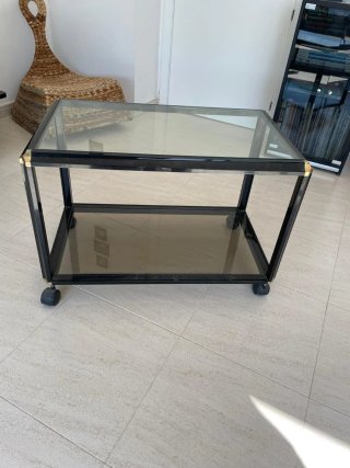 Mesa auxiliar cristal y metal con ruedas