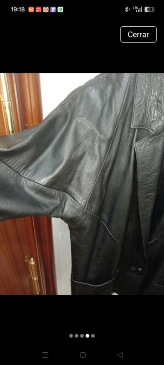 Chaqueta de cuero negra