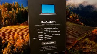 MacBook Pro 13” 2020 i7 32GB RAM Touchbar