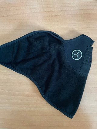 Guantes y Pasa montañas A ESTRENAR