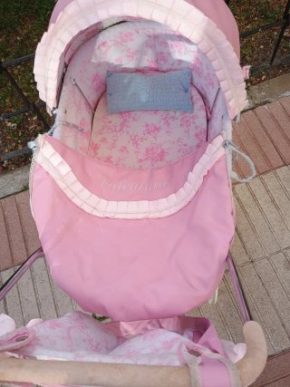 Cochecito de muñecas victoriano rosa