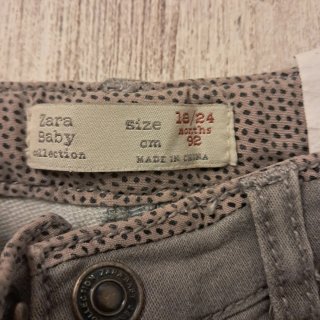 Pantalón vaquero niña 18-24 meses